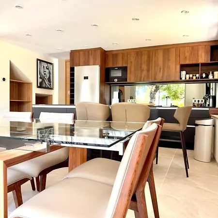 Cannes Luxe, Detente Et Bien-etre Villa *